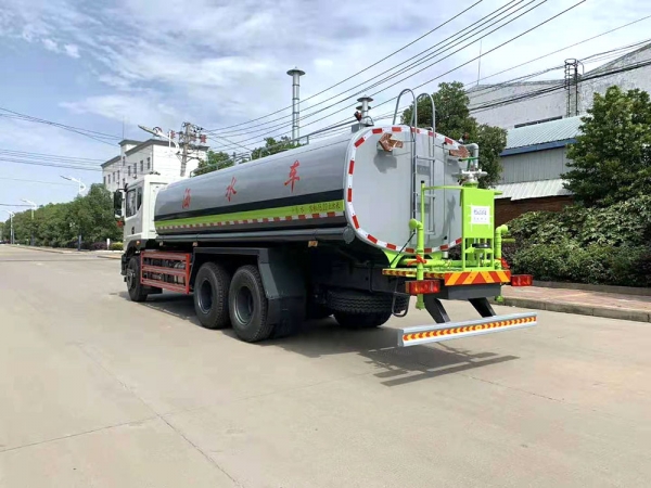 國(guó)六【19立方】東風(fēng)華神T5灑水車 國(guó)六【19立方】東風(fēng)華神T5灑水車