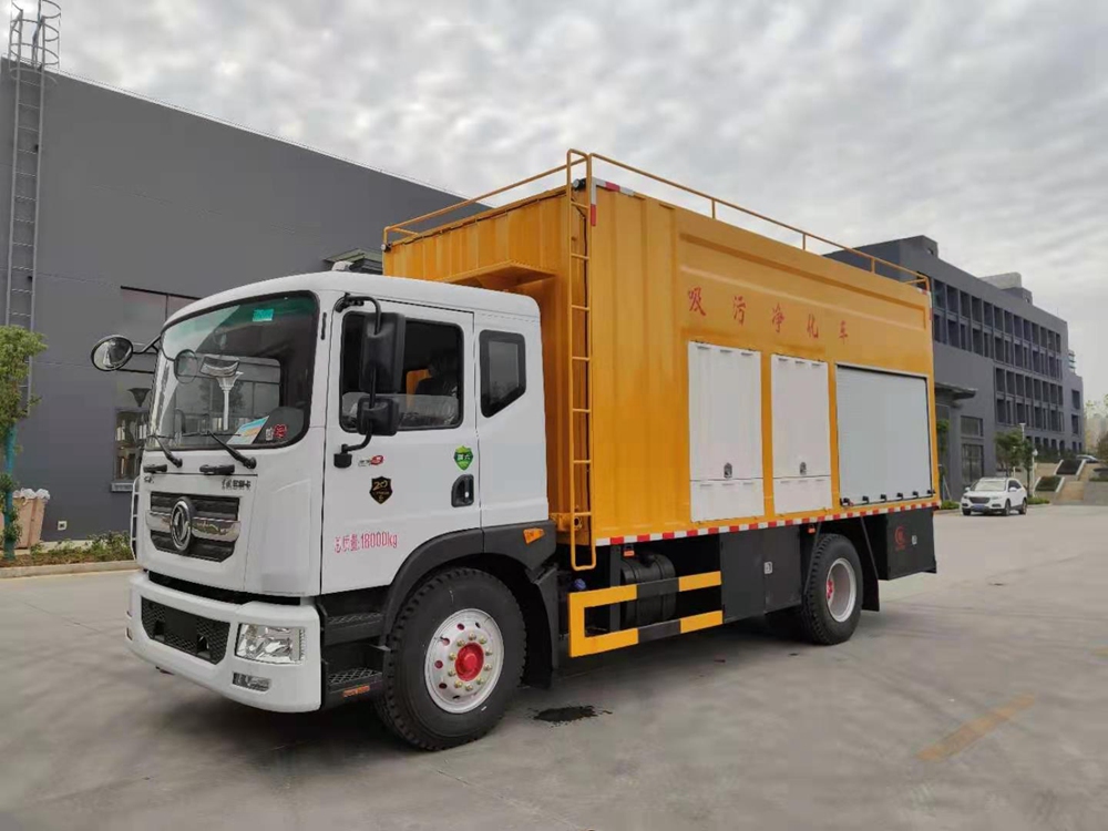 國(guó)六東風(fēng)多利卡D9吸污凈化車