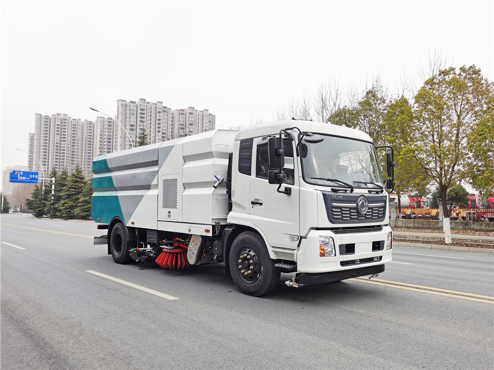 新款東風天錦洗掃車