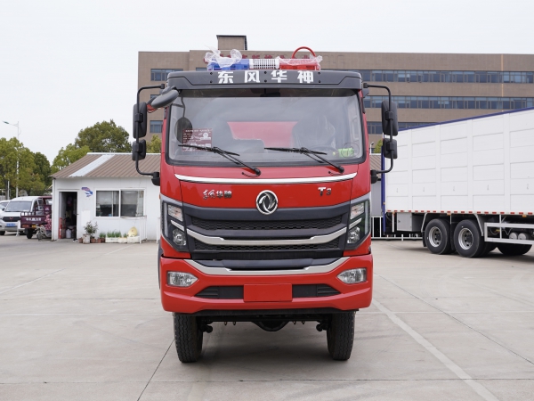 消防四驅(qū)供水車